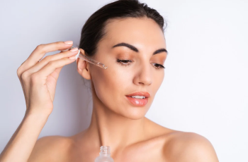 The Right Way to Cocktail Your Skin-Care Ingredients The Right Way to Cocktail Your Skin-Care Ingredients
