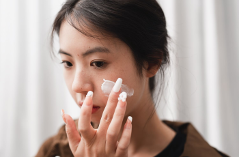 Cysteamine Explained: A Breakthrough in Safe Skin Brightening