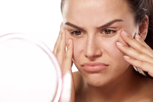 Dead Skin Cells: Causes, Effects, and How to Remove Them for Smoother Skin