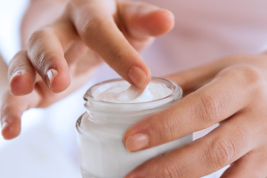 How to Use Lactic Acid and Niacinamide in Skincare