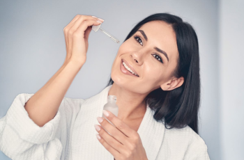 Should You Use Vitamin C at Night, Niacinamide in Morning? Should You Use Vitamin C at Night, Niacinamide in Morning?