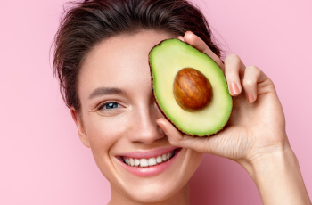 Avocado Oil in Skin Care: Benefits, Uses, and Risks