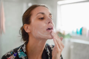 Still Seeing Blackheads? Your Cleanser Might Not Be the Problem