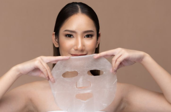 Say Goodbye to Dry Skin With These Expert-Approved Masks
