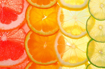 How Long Does Vitamin C Take to Absorb Into Skin? How Long Does Vitamin C Take to Absorb Into Skin?