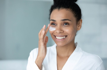 Skincare Guide to Treating and Preventing Under-Eye Wrinkles Effectively