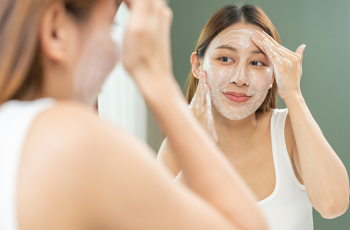 Ask the Dermatologist: 4 Lies You’ve Been Told About Acne