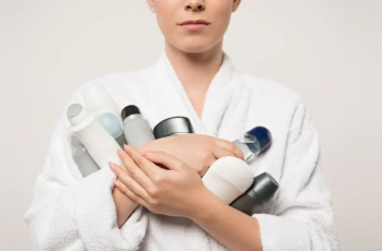 How To Apply A Deodorant Balm For Optimal Results