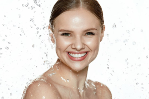 Damp vs. Dry Skin: How Moisture Affects Your Skincare Routine
