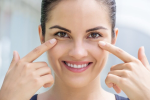 Do I Have Fine Lines or Actual Wrinkles? Derms Explain the Difference