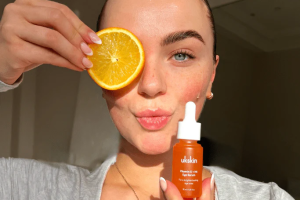 How to Use Vitamin C Serum, Hyaluronic Acid, and Retinol for Glowing, Youthful Skin