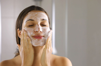 9 Sneaky Places You’re Forgetting SPF (And Accelerating Skin Aging) 9 Sneaky Places You’re Forgetting SPF (And Accelerating Skin Aging)